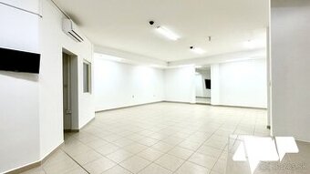 Podnájom, Obchodný priestor 76 m², Nitra-centrum