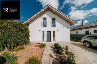 TRNAVA REALITY - 5- izbový dvojposchodový rodinný dom Bučany