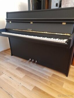 Ponúkam pianíno Petrof