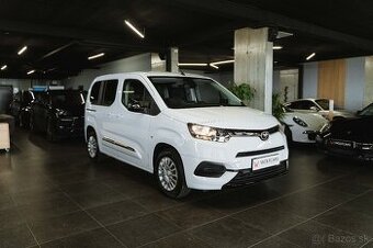 Toyota Proace City Verso Shuttle Short 1.5D 102k MT/6 - 1