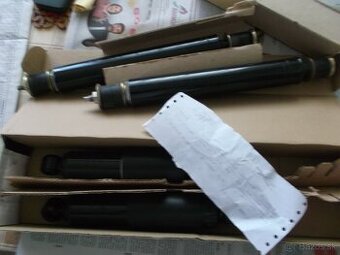 Predam tlmice predne a zadne na Skodu 120L _nove