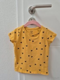 Tričko s krátkym rukávom SINSAY (veľ. 104)