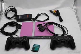 PS2 Slim SCPH-70004 silver + 2 ovládače + FMCB karta