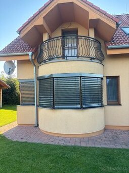 Vonkajšie žaluzie, sietky