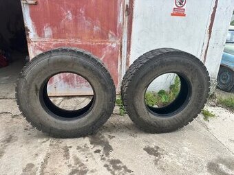 2ks pneu 315/80 r22,5