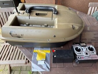 Zavážacia loďka Lake Master 2