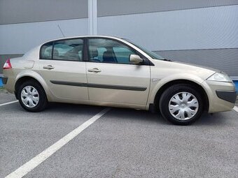 Renault Megane II sedan 1,6 benzín - rok 2008 - Klimatizácia