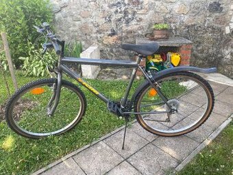 Starší horský bicykel