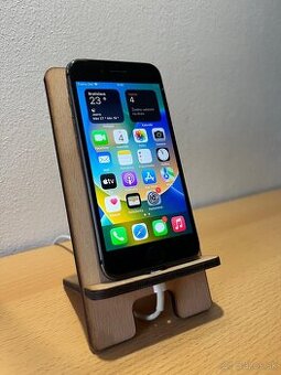 iPhone 8 64GB