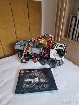 LEGO Technic 42043 Mercedes-Benz Arocs 3245 - 1
