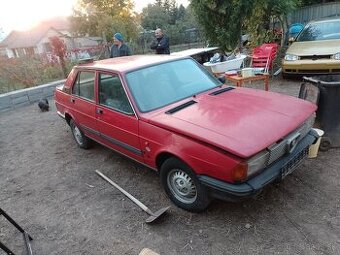 Alfa Rómeó gulietta 16 - 1