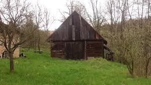 K.U.P.I.M. zahradu so stodolou aj bez .