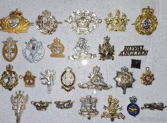 Vojenské odznaky mix