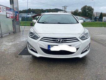 Hyundai I40