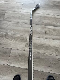 Hokejka Warrior Alpha LX2 Pro SR Custom