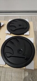 Skoda emblem logo znak