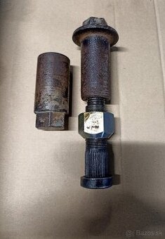 Šrouby závaží Zetor super 50