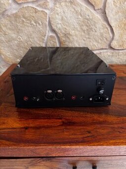 ZOSILNOVAC PURIFI 1ET400A