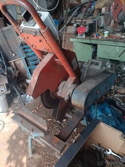 rozbrusovačka, motor 3kw 2800ot.