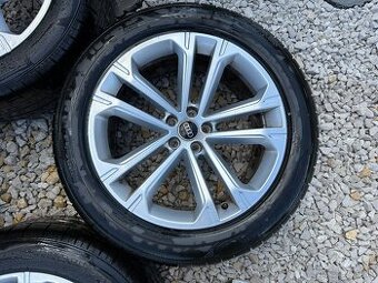 Letná sada Audi Sport 10-Spoke V-Design