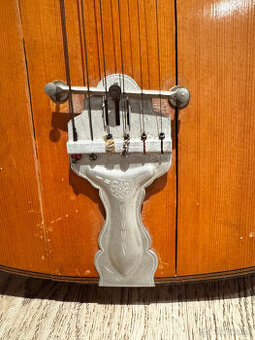 Predám akustickú gitaru Primus (Hofner)