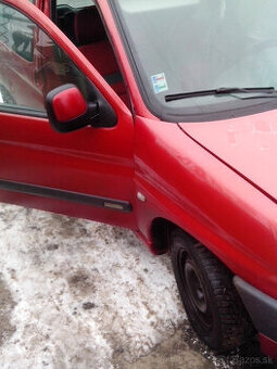 Citroen Berlingo1.9d-51kw na nd,rok-2002