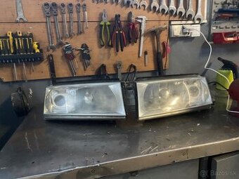 Predám predné svetla na škoda octavia 1