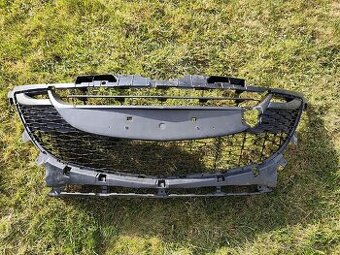 Ventilacna mriezka nárazníka MAZDA BCW8501T1