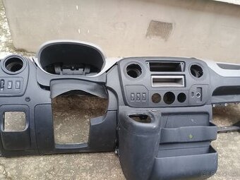 Palubná doska na Renault Master 3