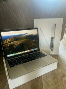 Apple MacBook Pro (13" 2018), 8GB, 256GB