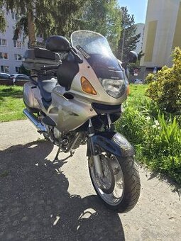 Honda NT650V Deaville
