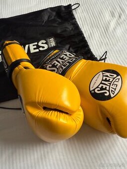 Cleto Reyes profi boxerske rukavice 12oz