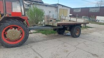 Vyklapacia vlecka