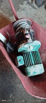 Motor