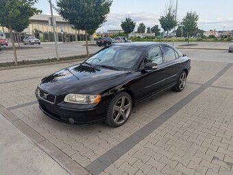 Volvo S60 D5 R-Design
