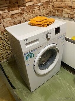 Práčka Beko+ komoda