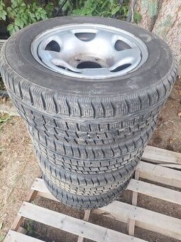 215/65R16 suzuki grand vitara