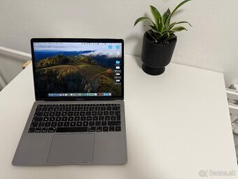 MacBook Air (Retina, 13-palcový, 2019)