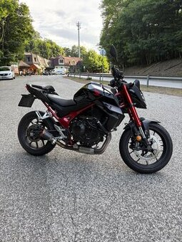 Honda CB750A (Hornet)