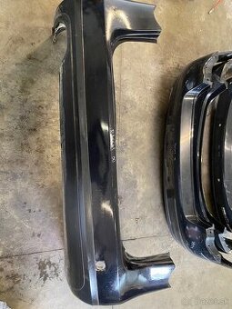 Predám zadny nárazník vw passat 3c combi - 1