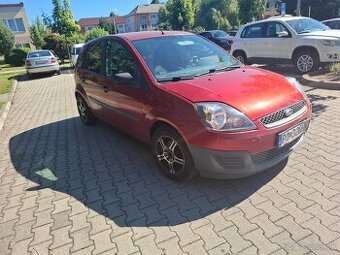 Ponúkam na predaj Ford fiesta 1.3 51 kw r.v 2006