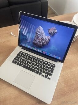 MacBook Pro (Retina, 15”, Mid 2015) 16GB RAM