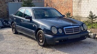 Rozpredaj Mercedes E 220 diesel, W210