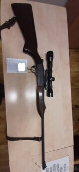 Dlhá jednovýst.zbraň ZBK110,kal.5,6x52R+montáž+optika MEOPTA