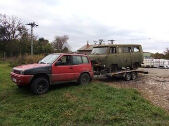 Nissan Terrano 2.4 benzín