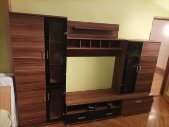 Obývacia stena 5-dielna + stolík zadarmo