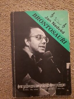 Fotografické knihy a spevníky