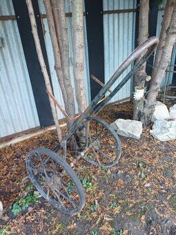 Vozík na zváračské flaše