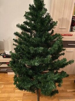 Vianočný stromček Umelý