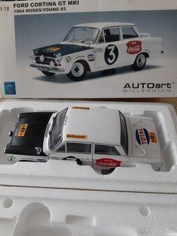 1:18 Ford Cortina  Autoart